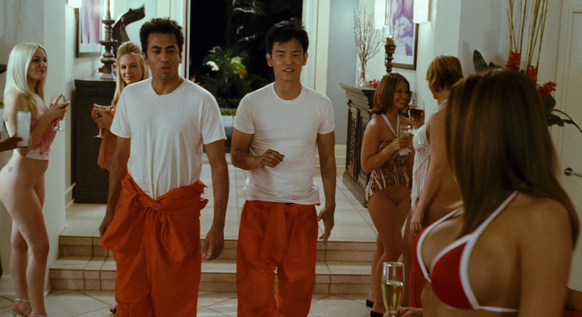 free nude celebrity vidcaps from movie Harold & Kumar Escape from Guant...